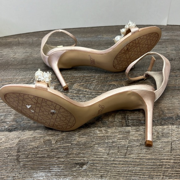 Jewel Badgley Mischka LASSIE Open Toe Stiletto Heels Size 7 - Picture 8 of 12